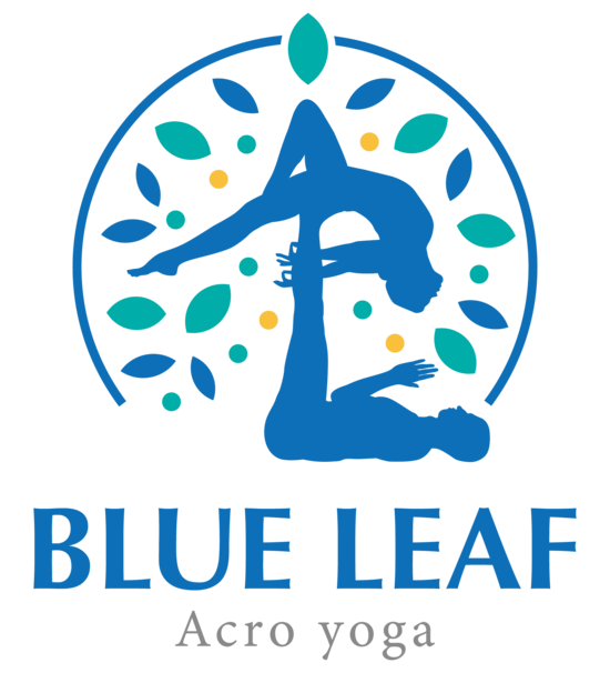 BLUE LEAF Acro yoga